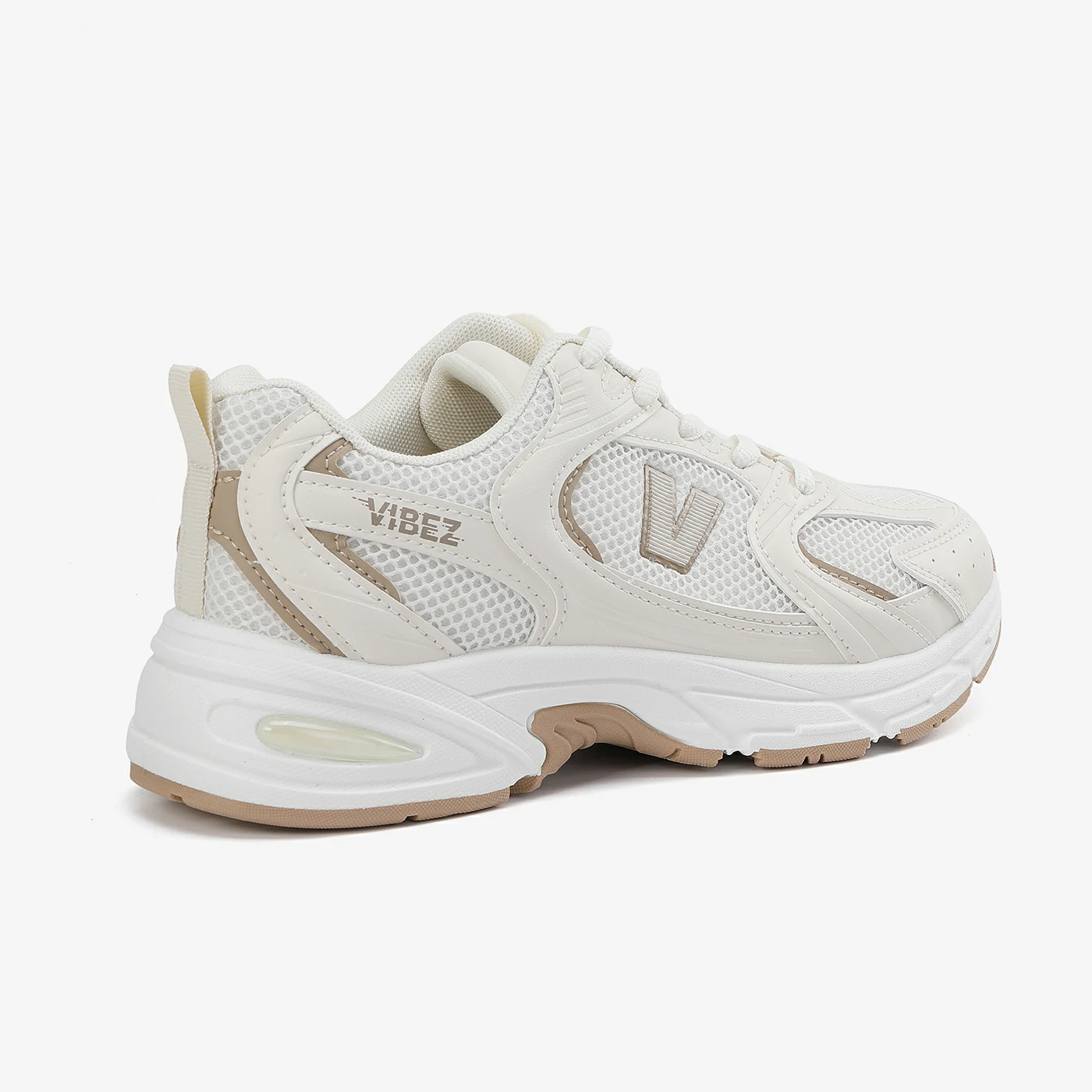 סניקרס/ספורט בז 38