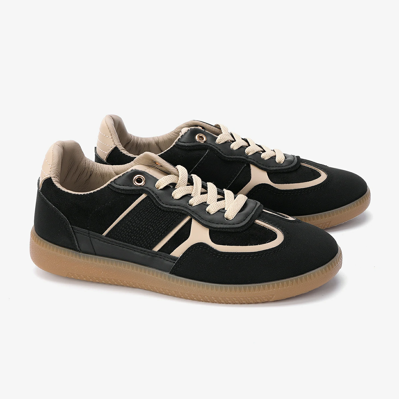 סניקרס/ספורט שחור 38