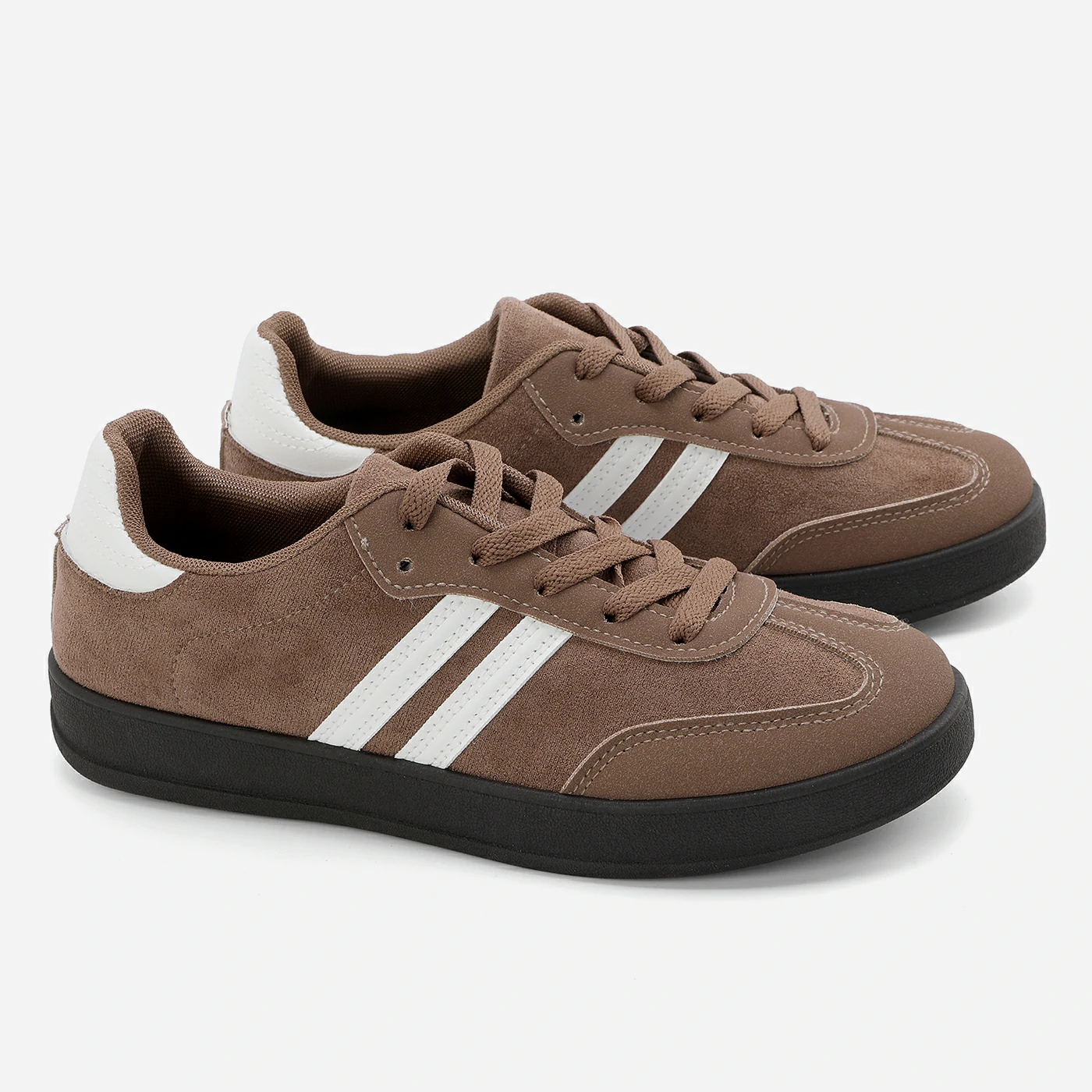 סניקרס/ספורט מוקה 37