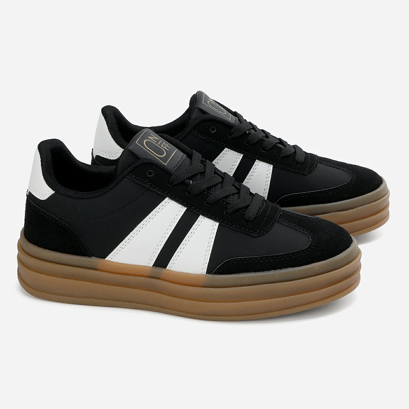 סניקרס/ספורט שחור 40