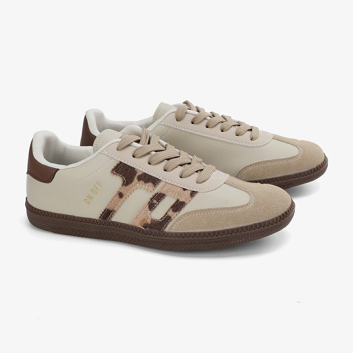 סניקרס/ספורט בז 38