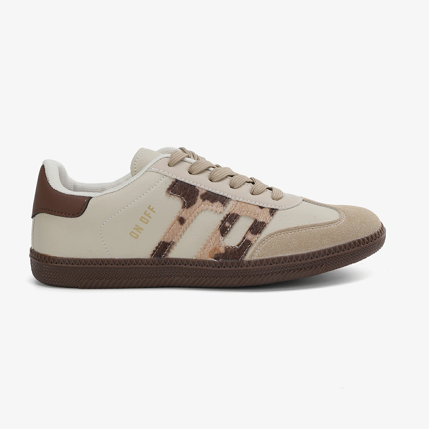 סניקרס/ספורט בז 38