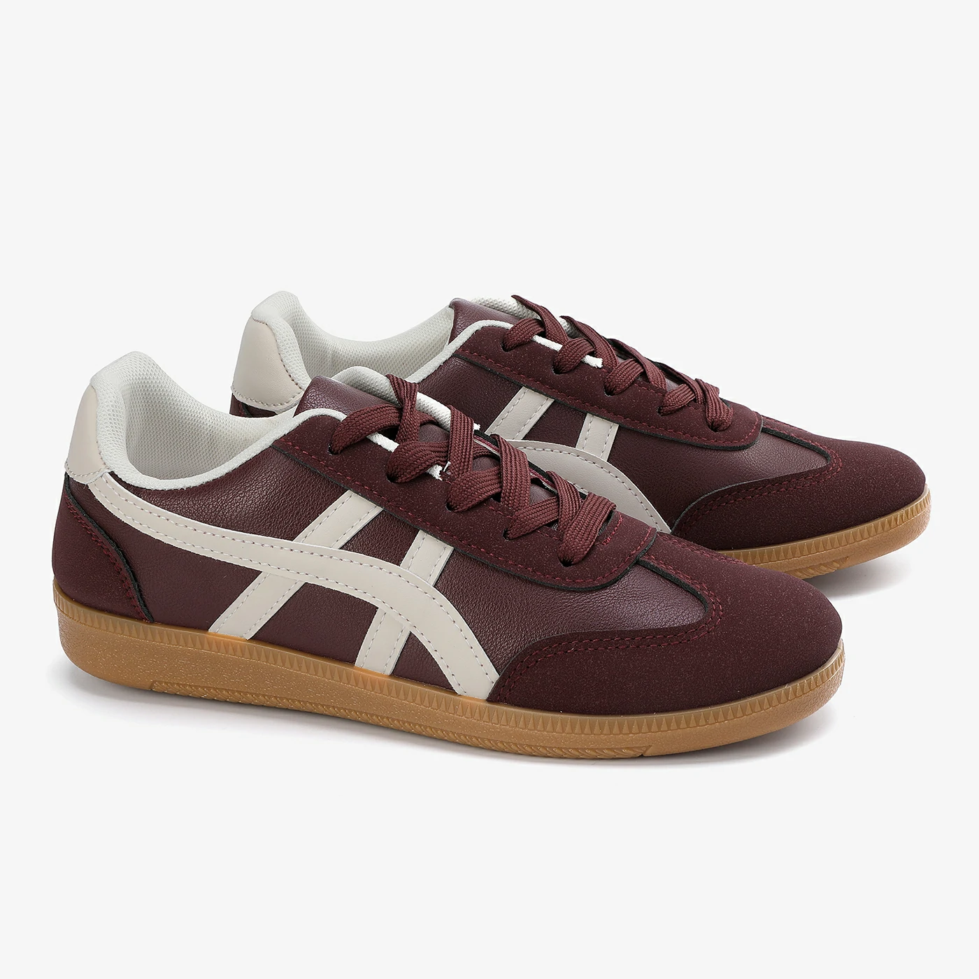 סניקרס/ספורט בורדו 39