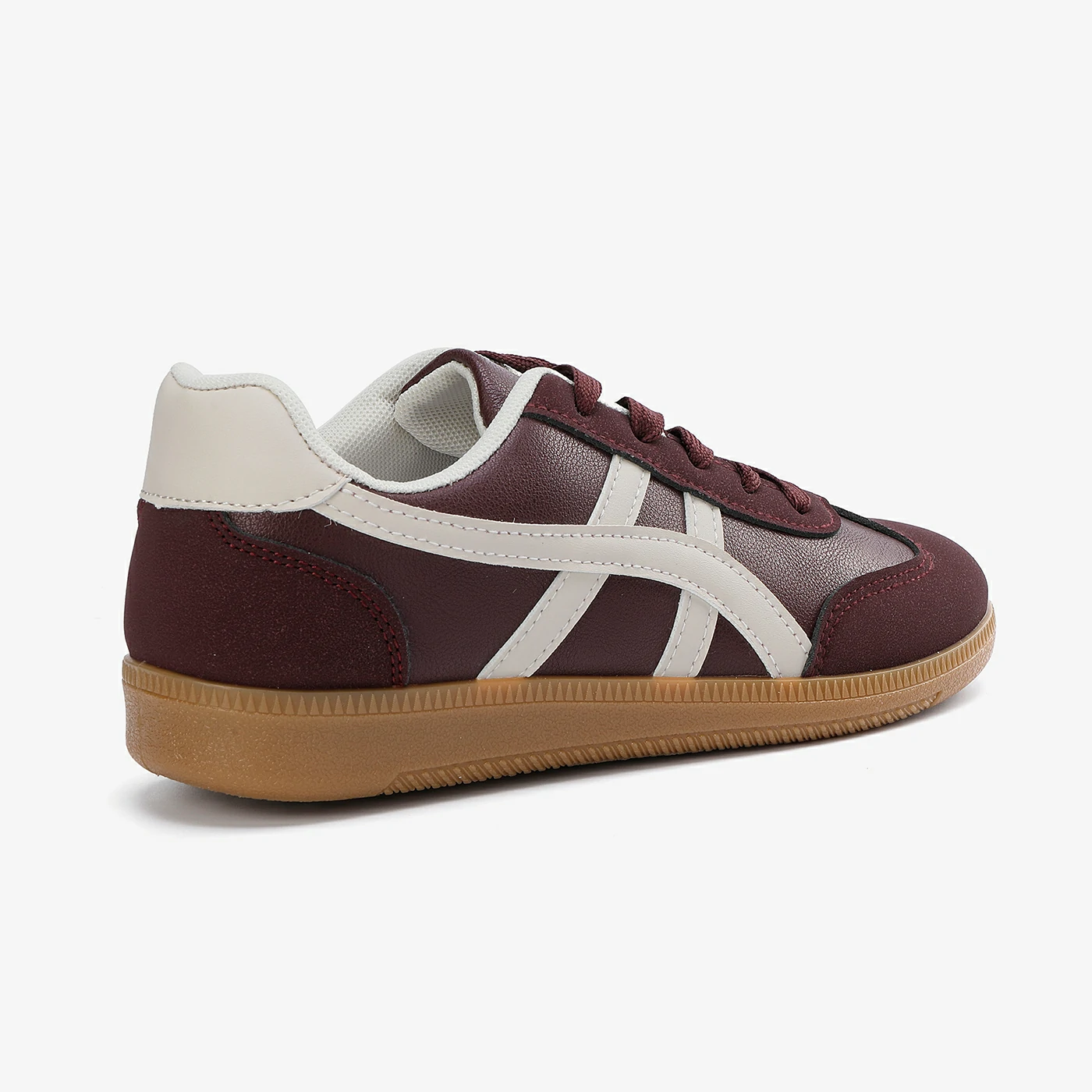 סניקרס/ספורט בורדו 39
