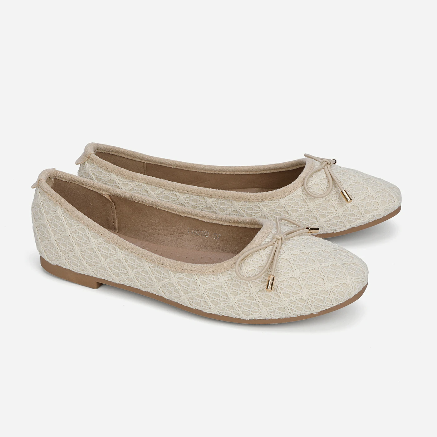 בלרינה בז 38