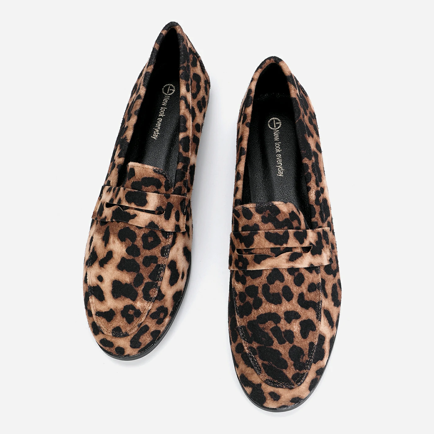 נעל שטוחה מנומר 38