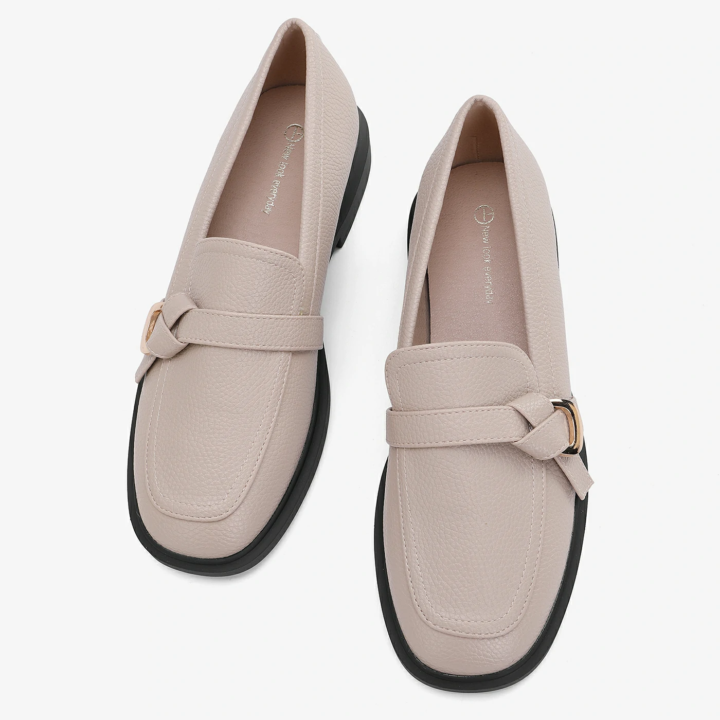 נעל שטוחה גוף 36