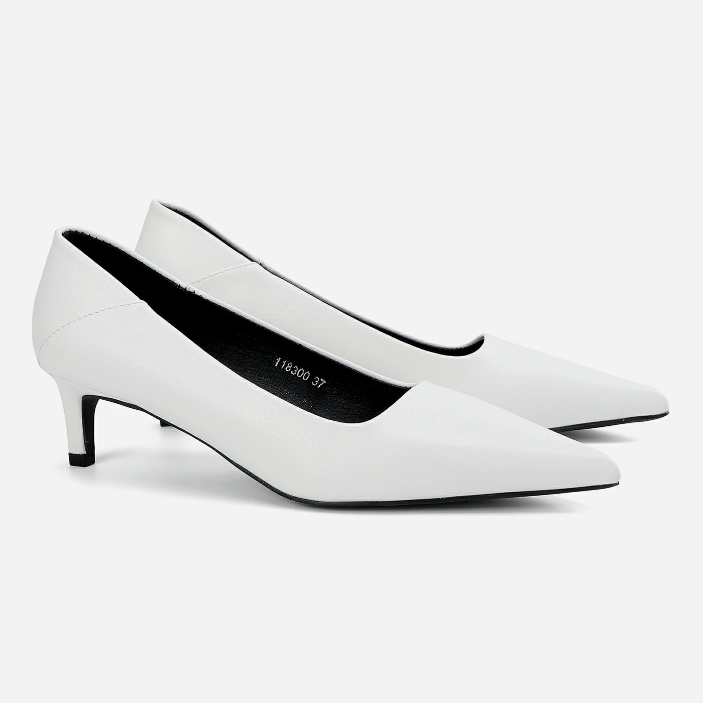 נעל עקב לבן 37