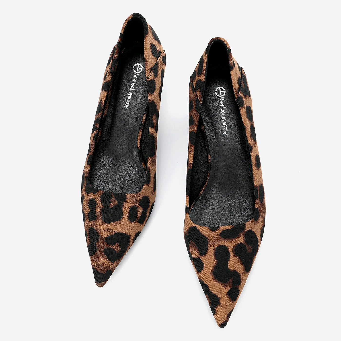 נעל עקב מנומר 36