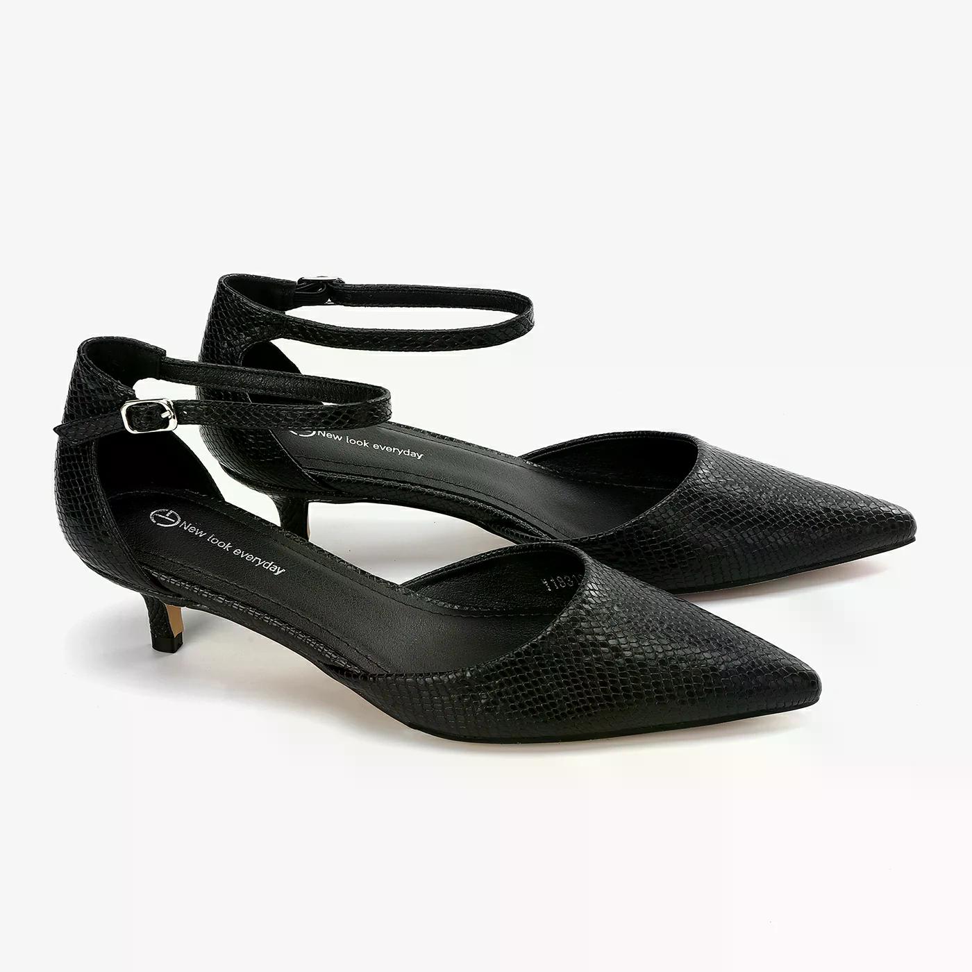 נעל עקב שחור 39