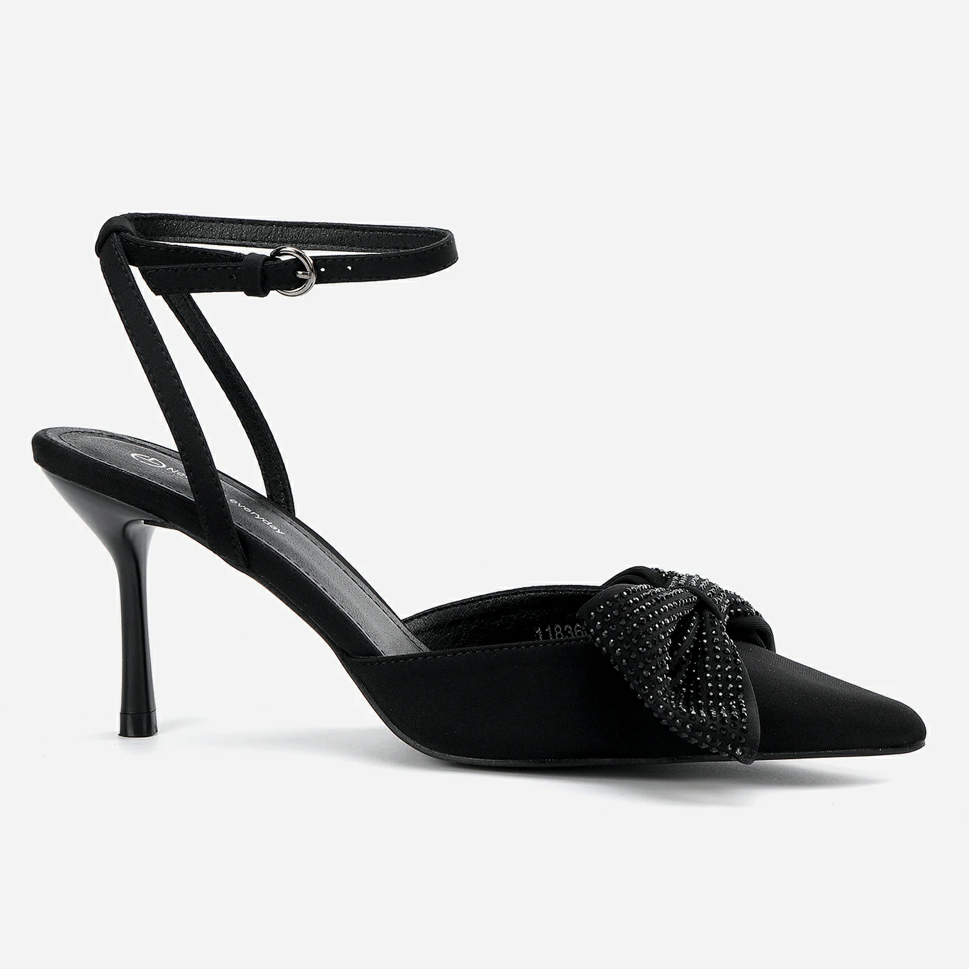 נעל עקב שחור 37