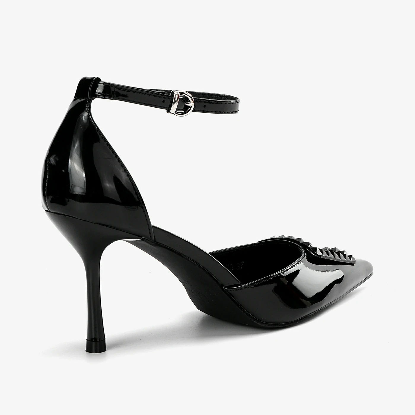 נעל עקב שחור 38