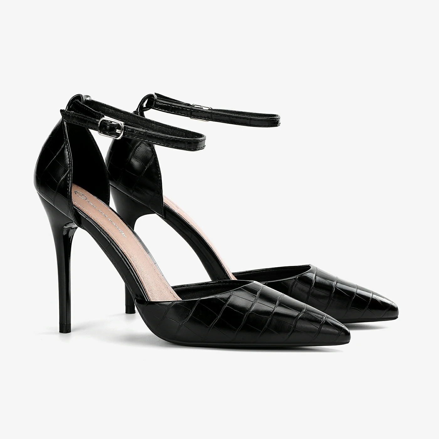 נעל עקב שחור 37