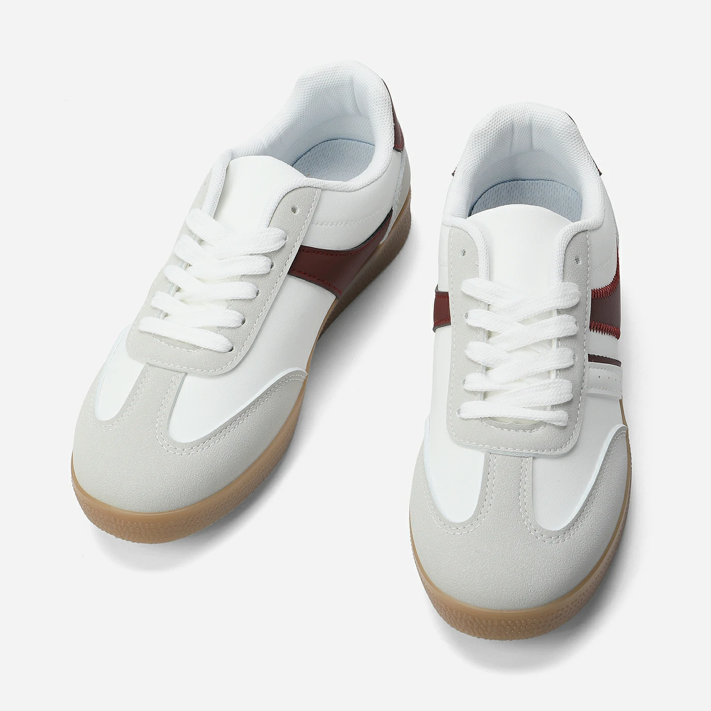 סניקרס/ספורט בורדו 39