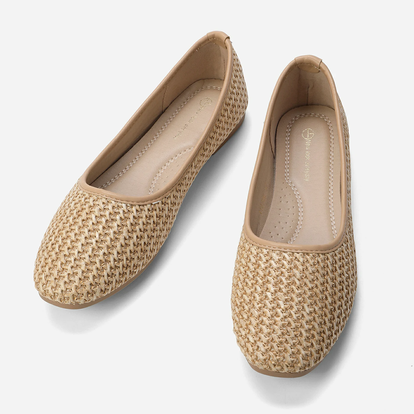 בלרינה בז 40