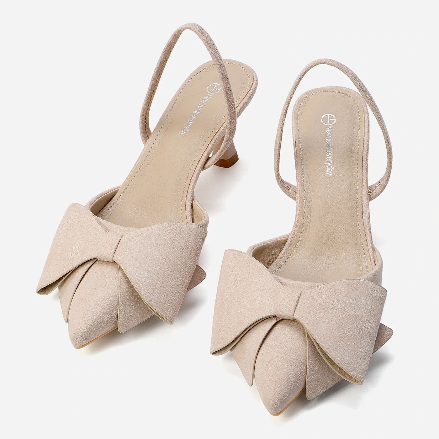 נעל עקב בז 37