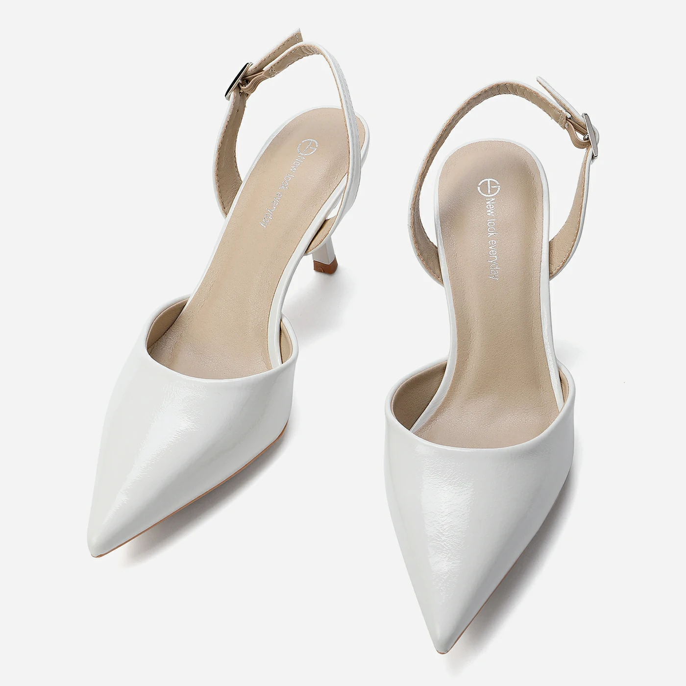 נעל עקב לבן 37