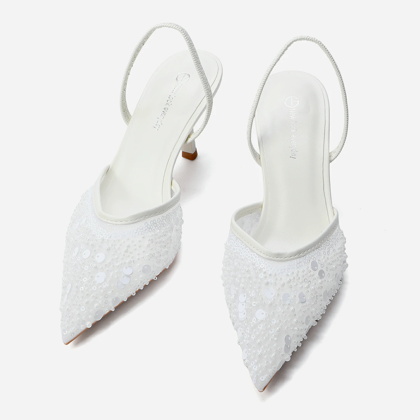 נעל עקב לבן 36