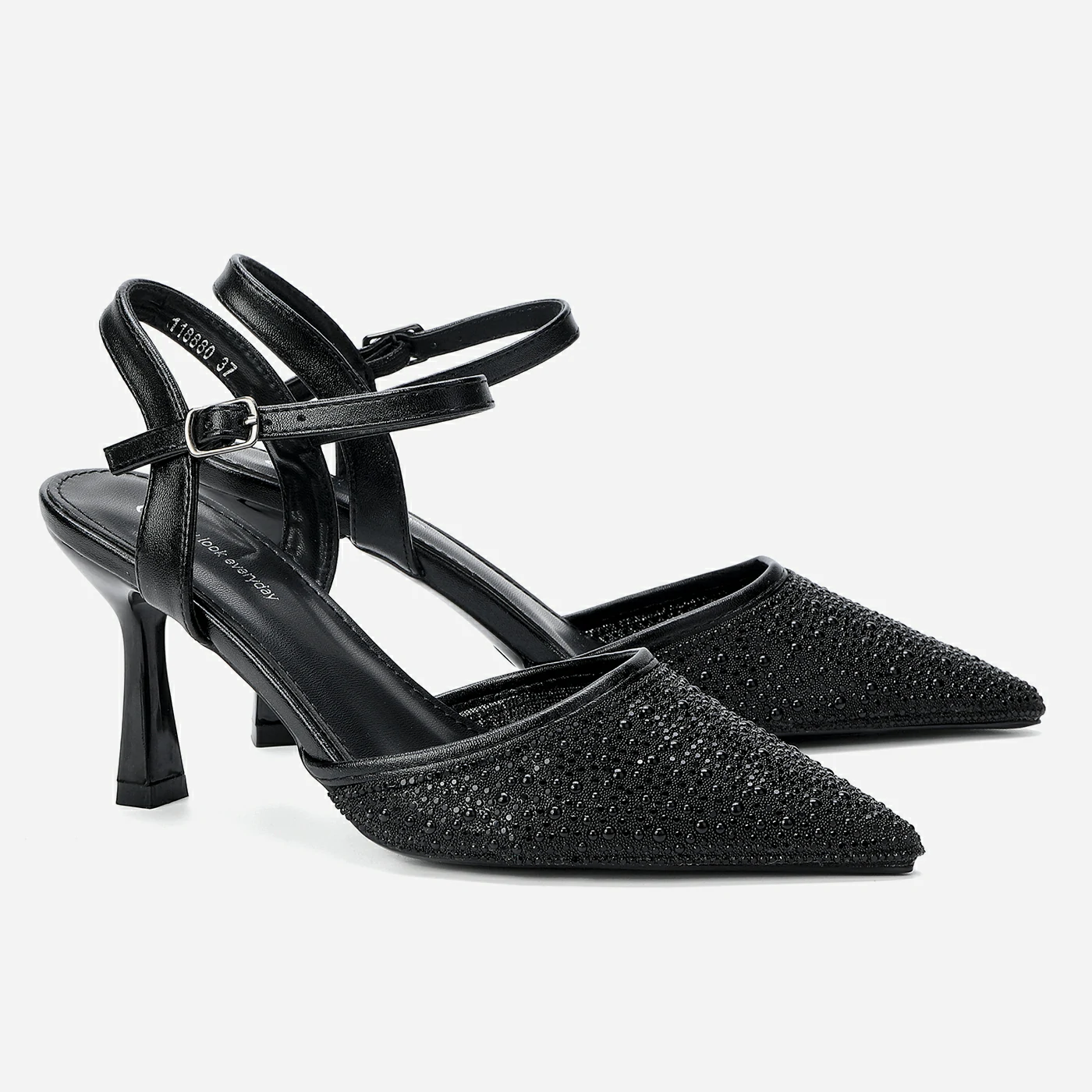 נעל עקב שחור 37