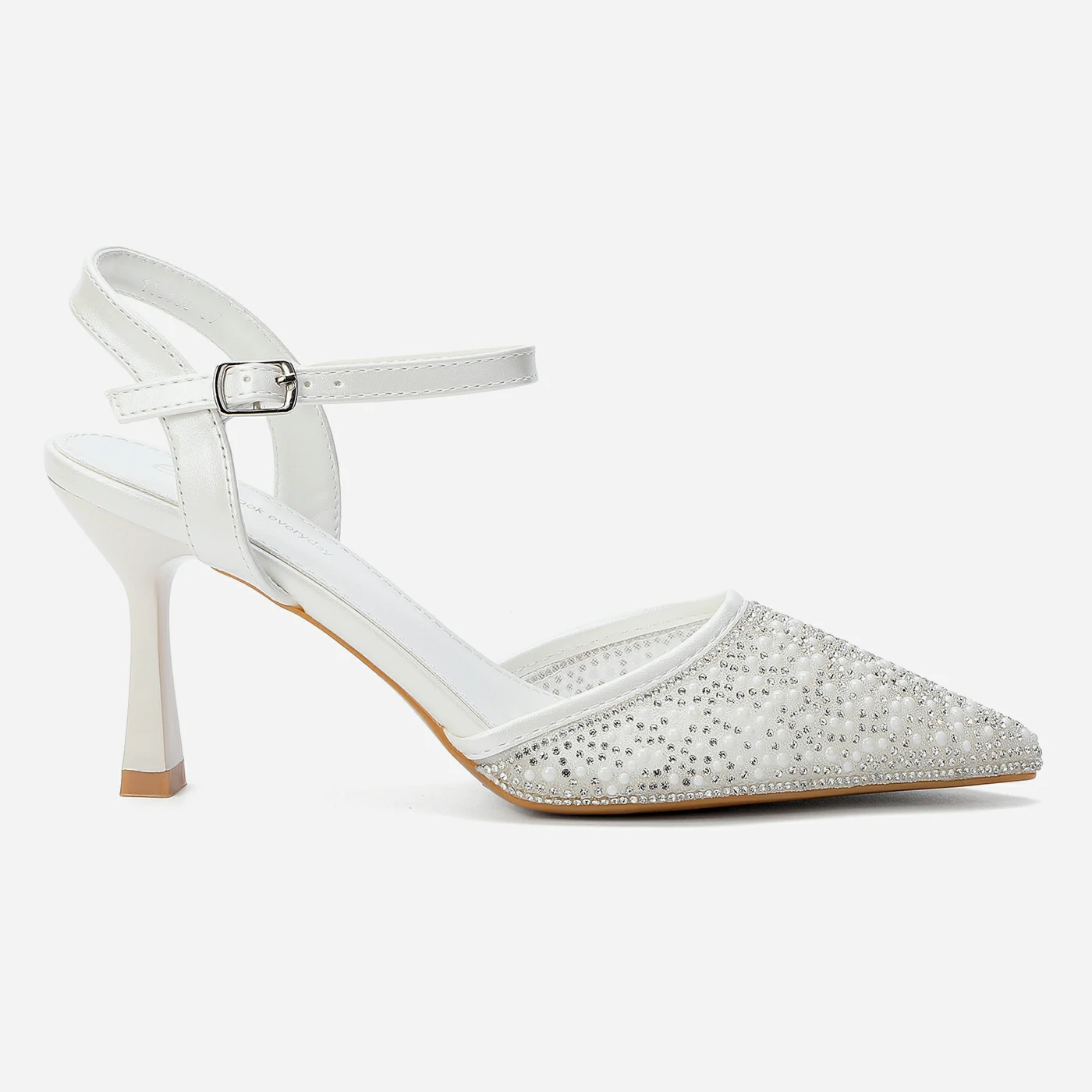 נעל עקב פנינה 40