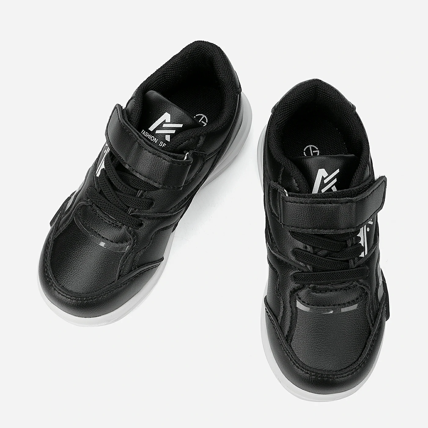 סניקרס/ספורט שחור 29