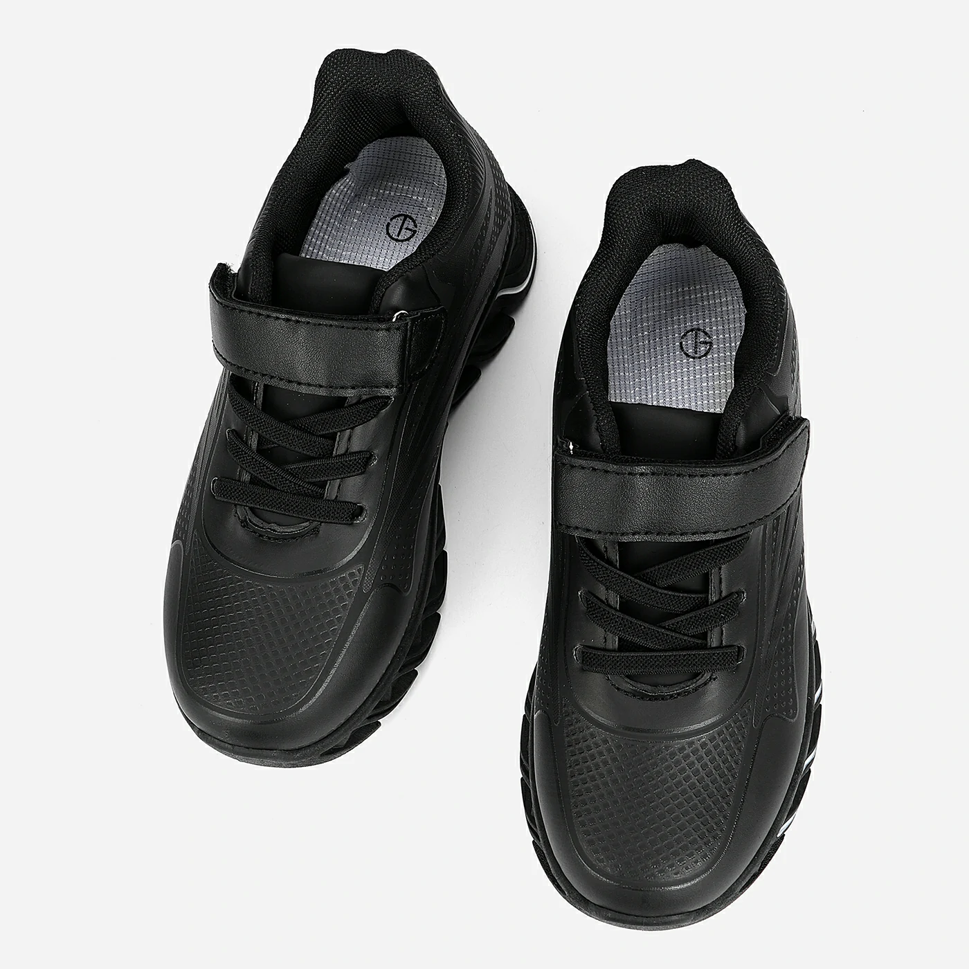 סניקרס/ספורט שחור 30