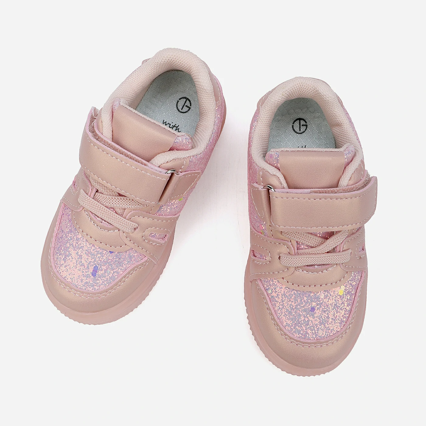 סניקרס/ספורט ורוד 21