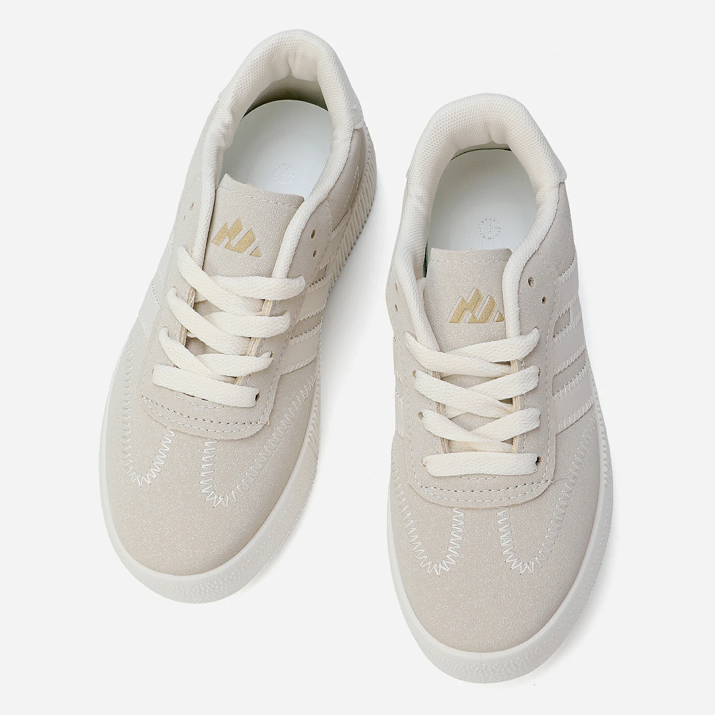 סניקרס/ספורט אבן 30