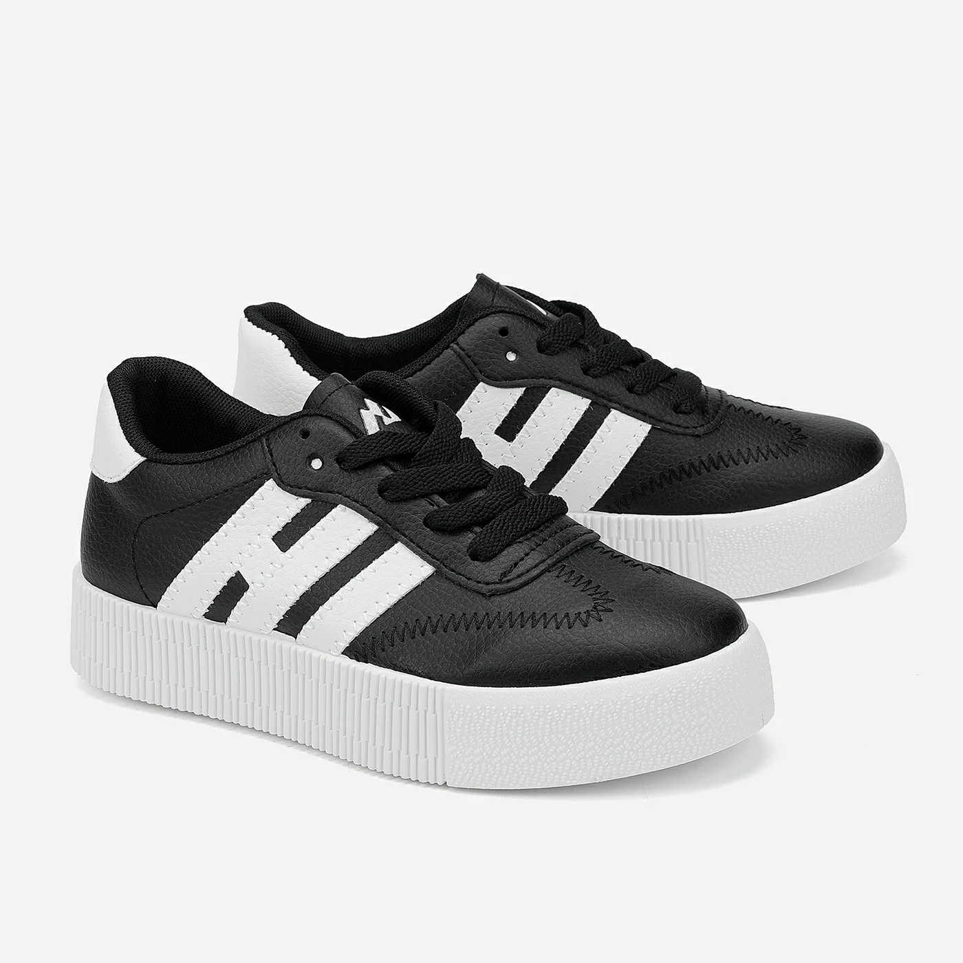 סניקרס/ספורט שחור 31