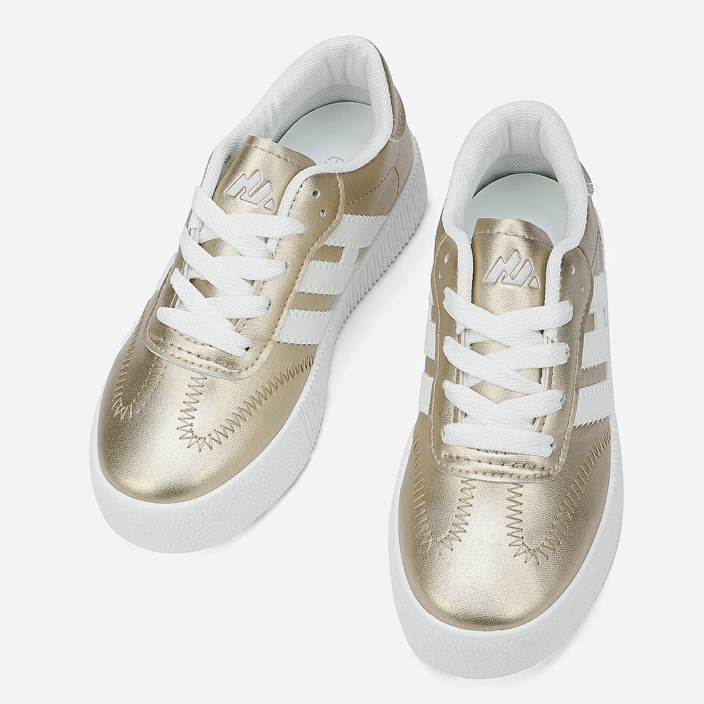 סניקרס/ספורט זהב 30