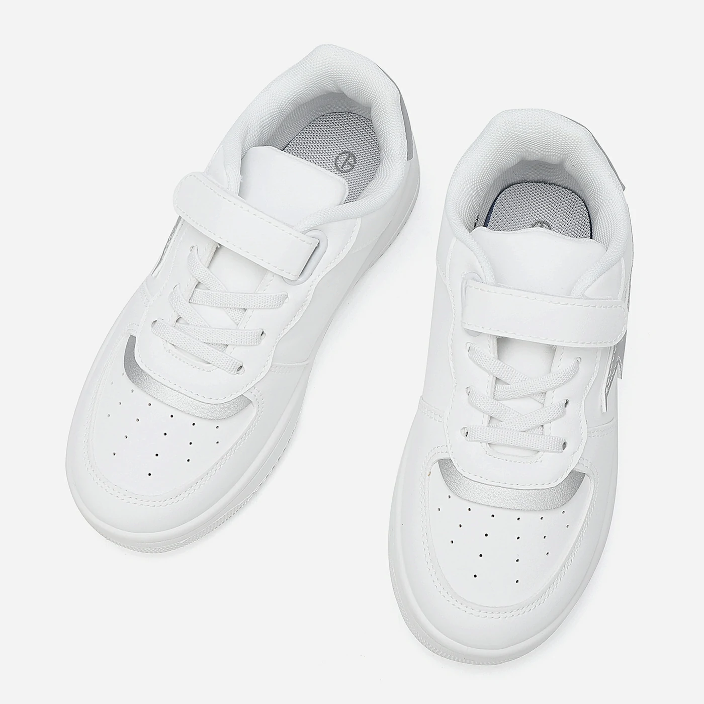 סניקרס/ספורט לבן 31