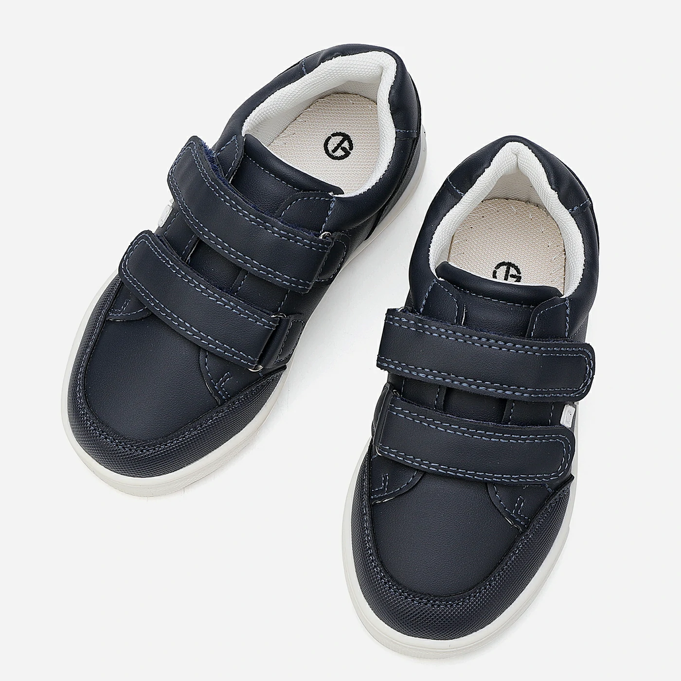 סניקרס/ספורט נייבי 29