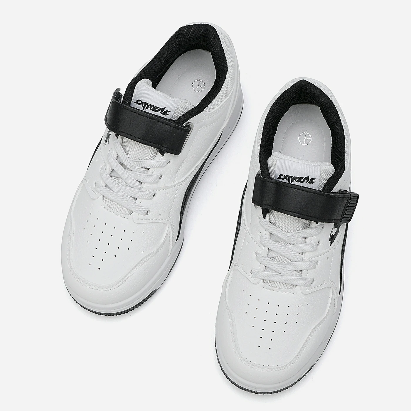 סניקרס/ספורט לבן 30