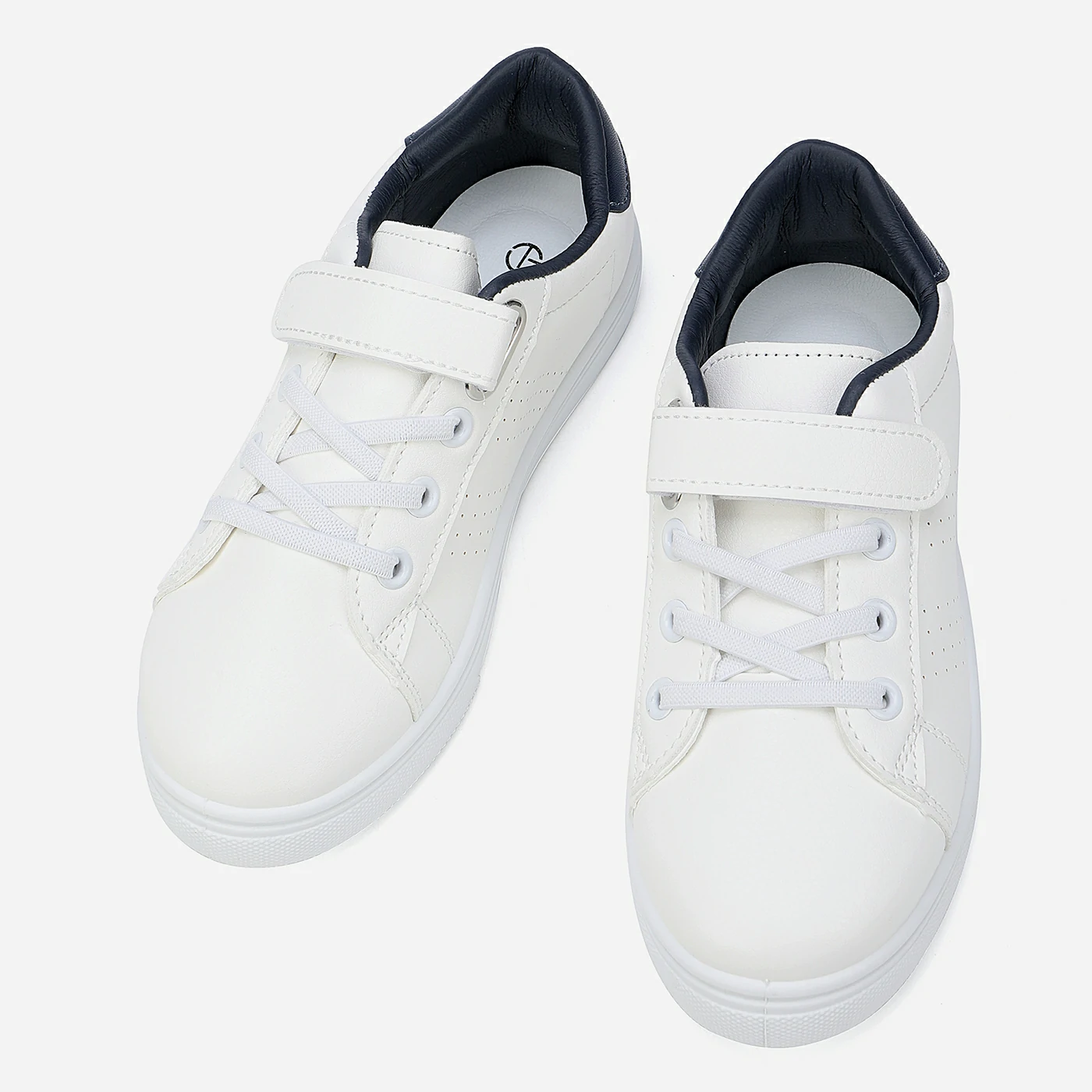 סניקרס/ספורט לבן 35