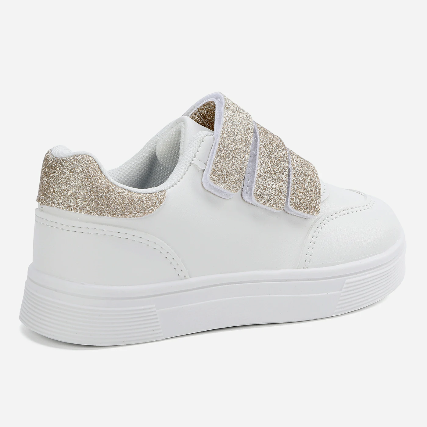 סניקרס/ספורט זהב 24