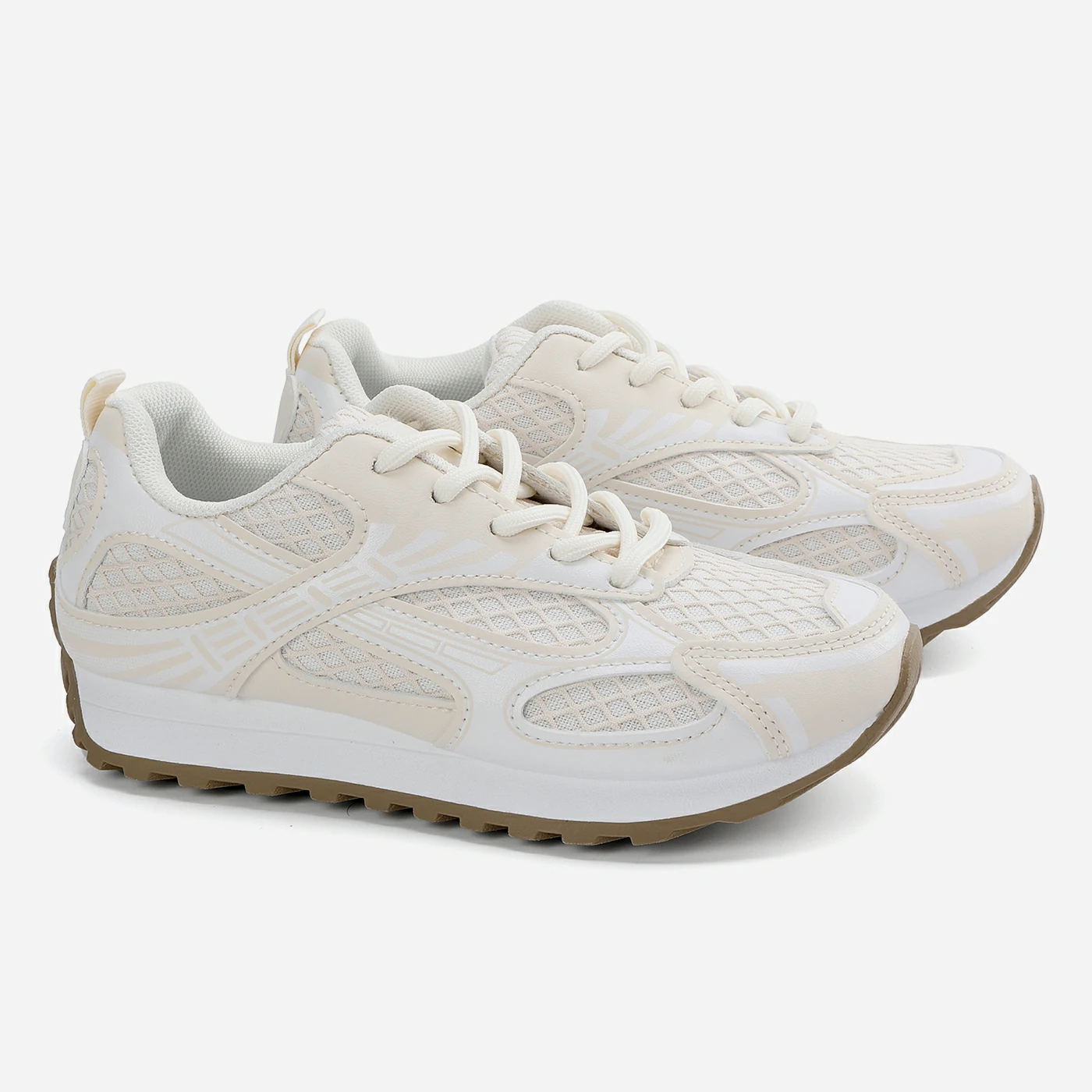 סניקרס/ספורט בז 31