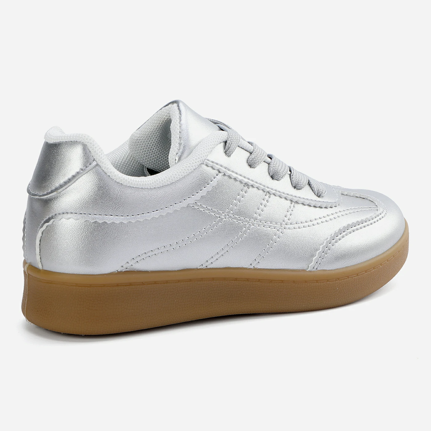 סניקרס/ספורט כסף 31