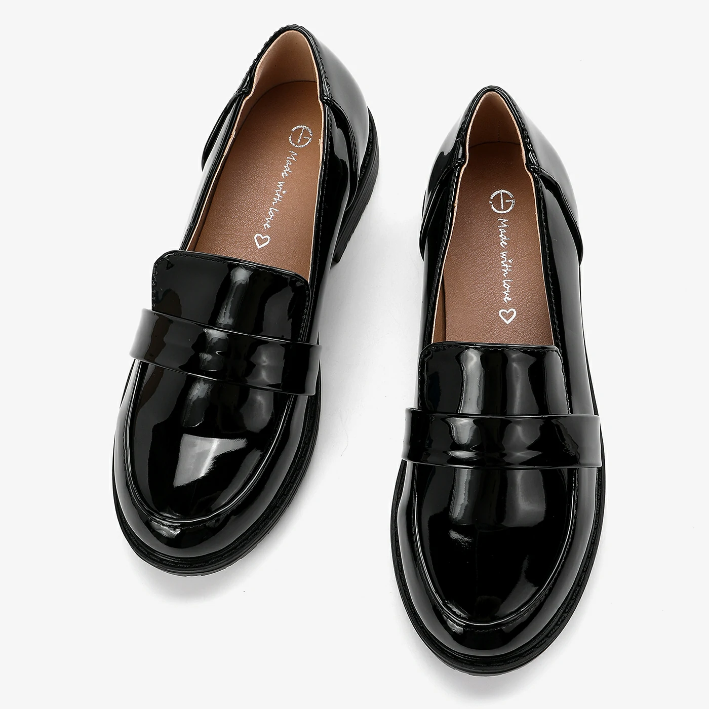 נעל שטוחה שחור 32