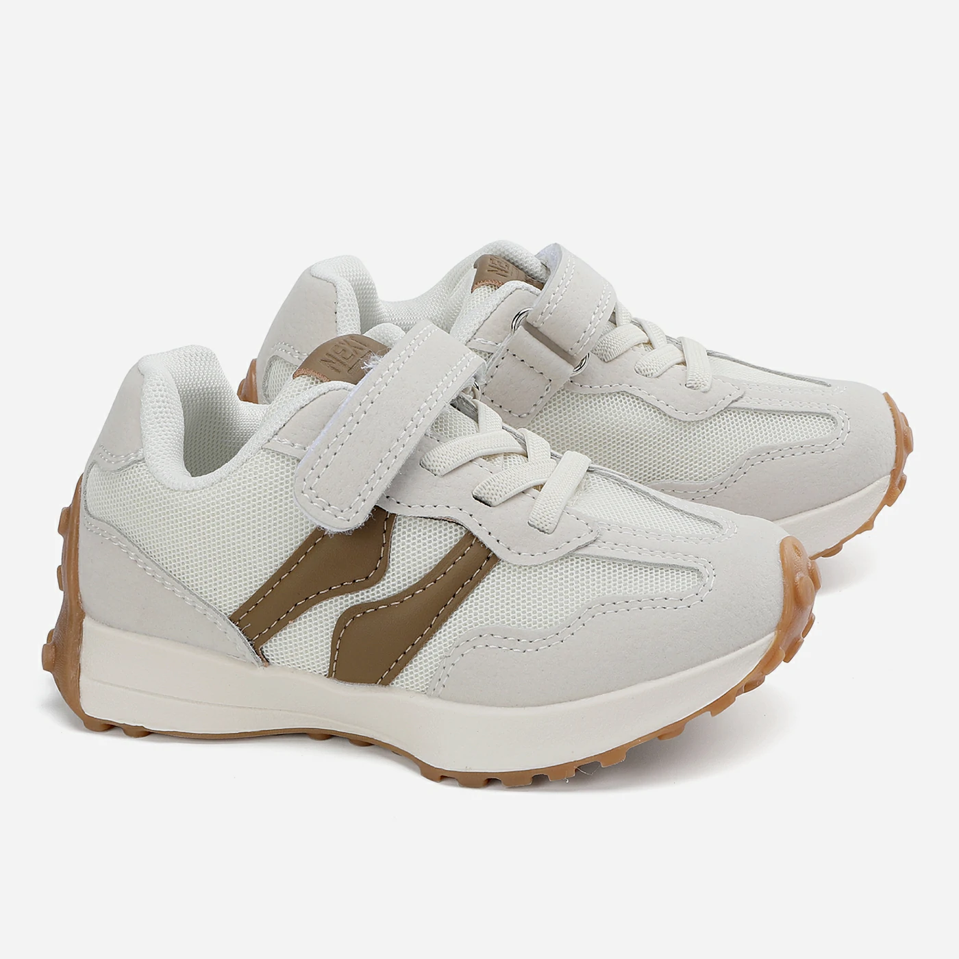 סניקרס/ספורט אבן 25