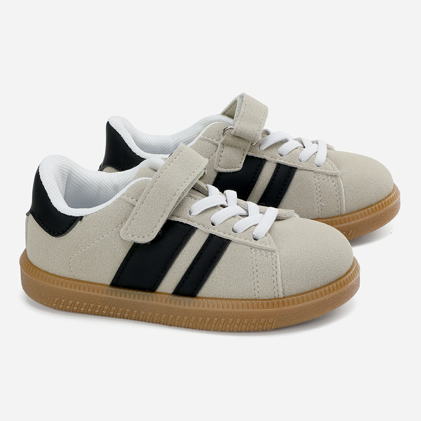 סניקרס/ספורט בז 24