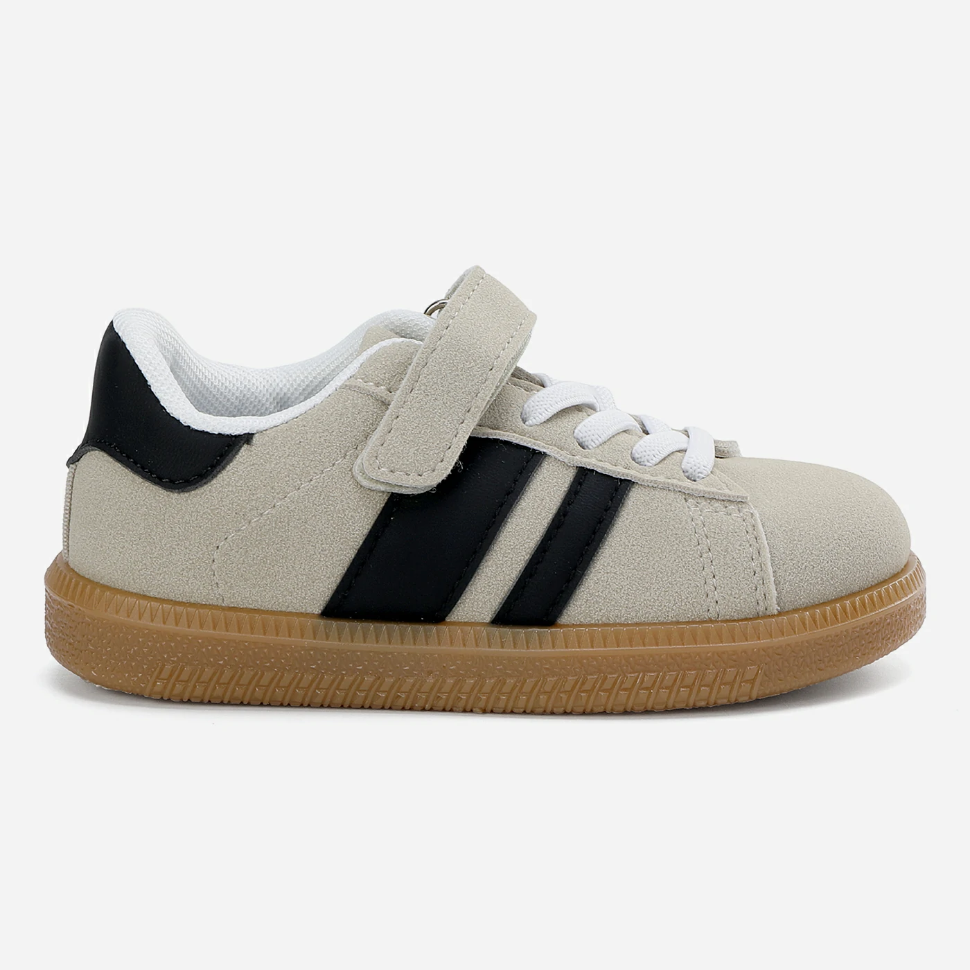 סניקרס/ספורט בז 24