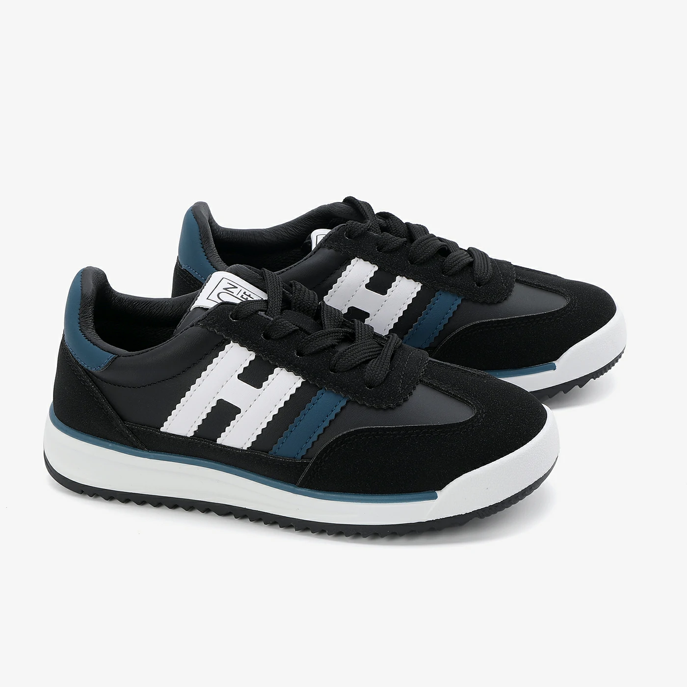 סניקרס/ספורט שחור 30