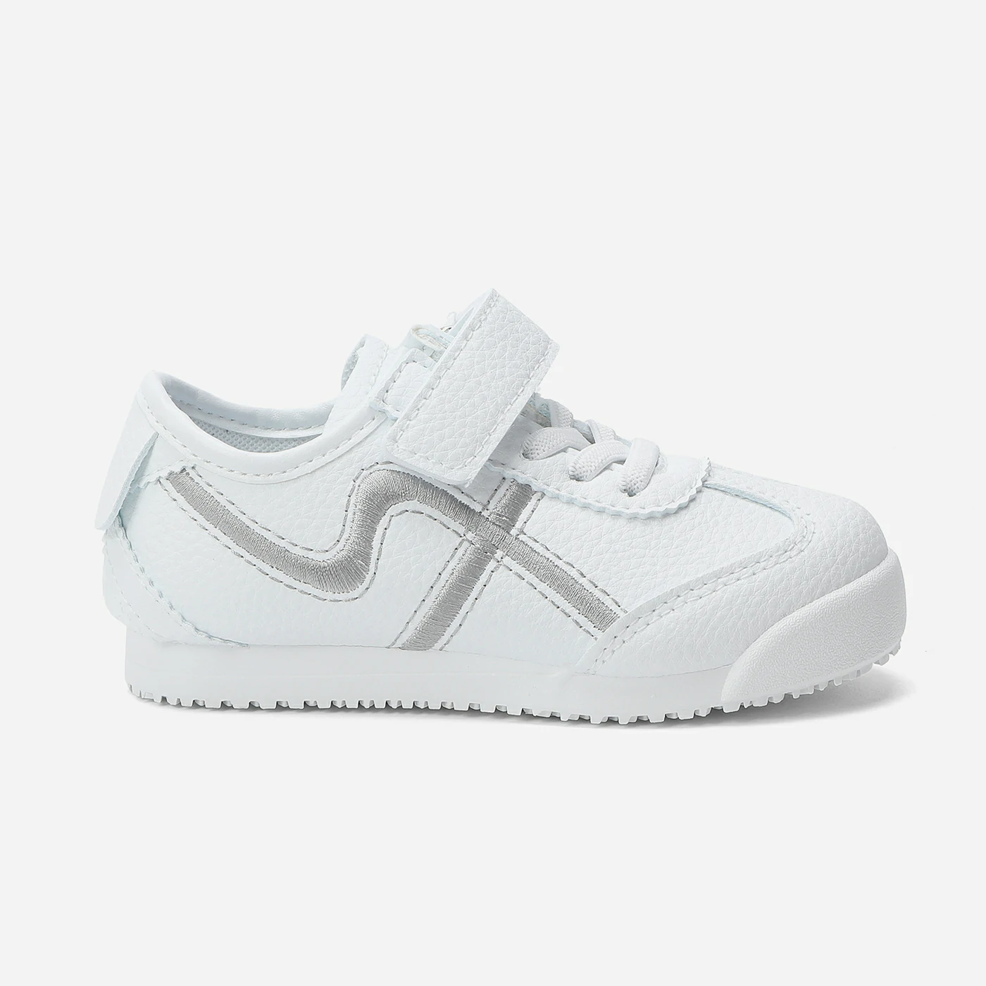 סניקרס/ספורט לבן 24