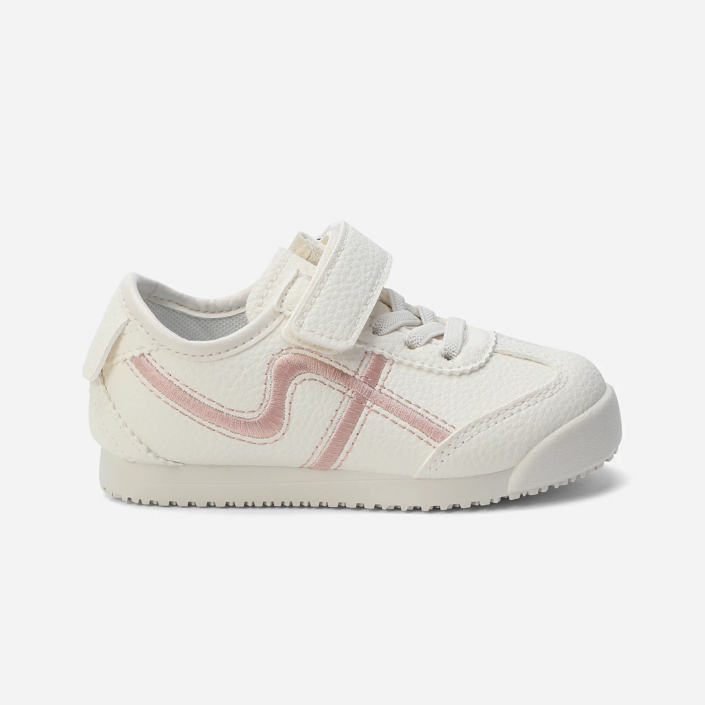 סניקרס/ספורט בז 26