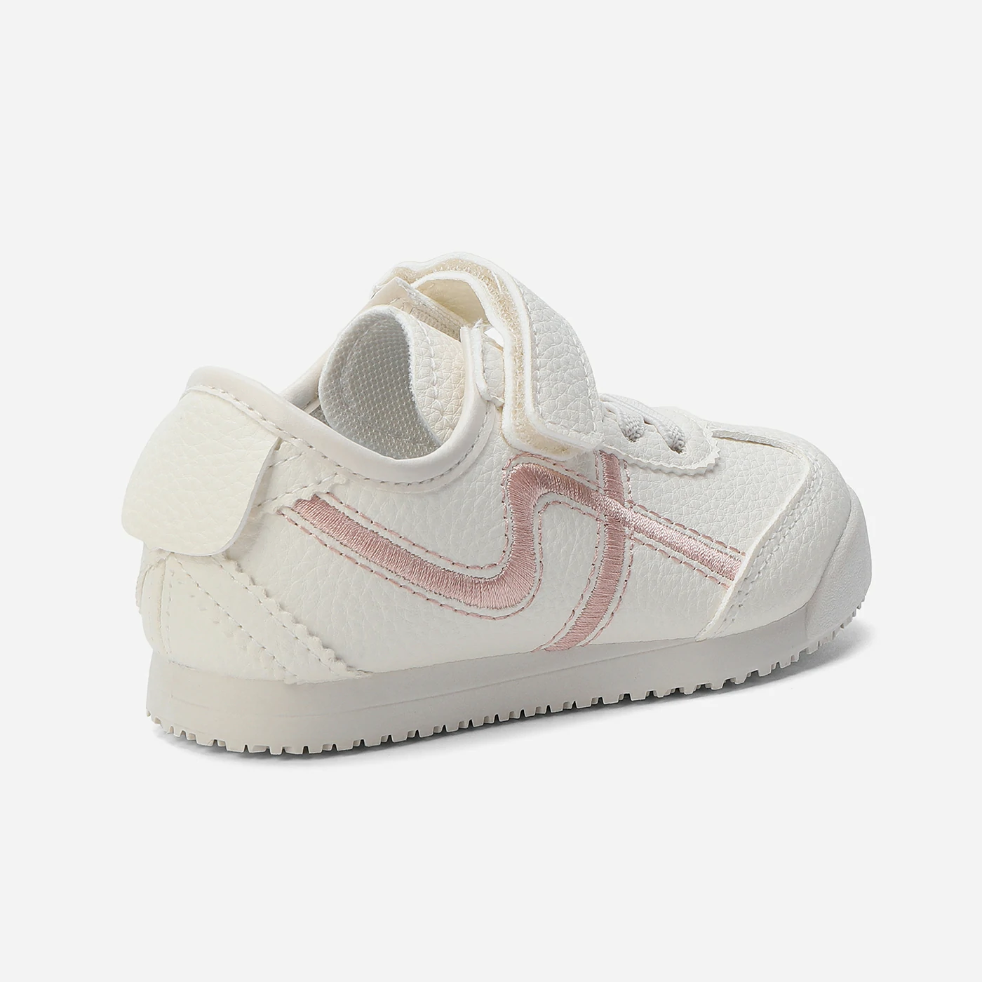 סניקרס/ספורט בז 26