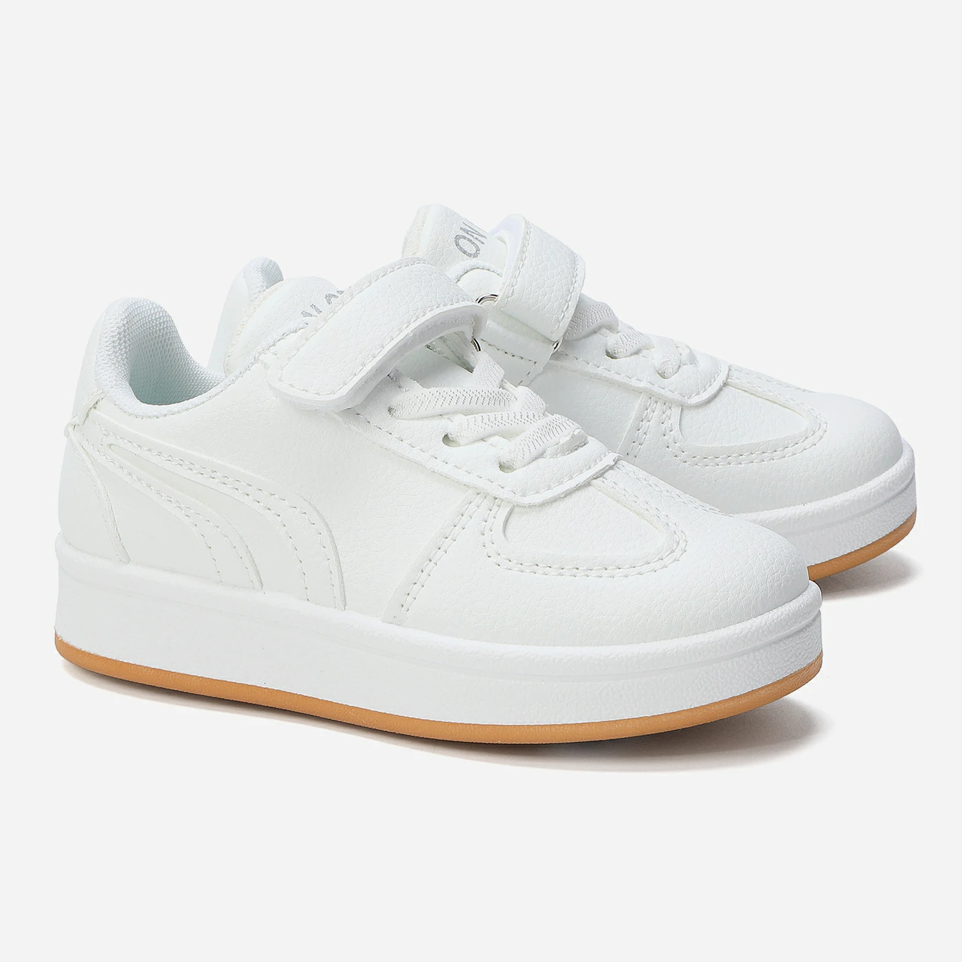 סניקרס/ספורט לבן 25