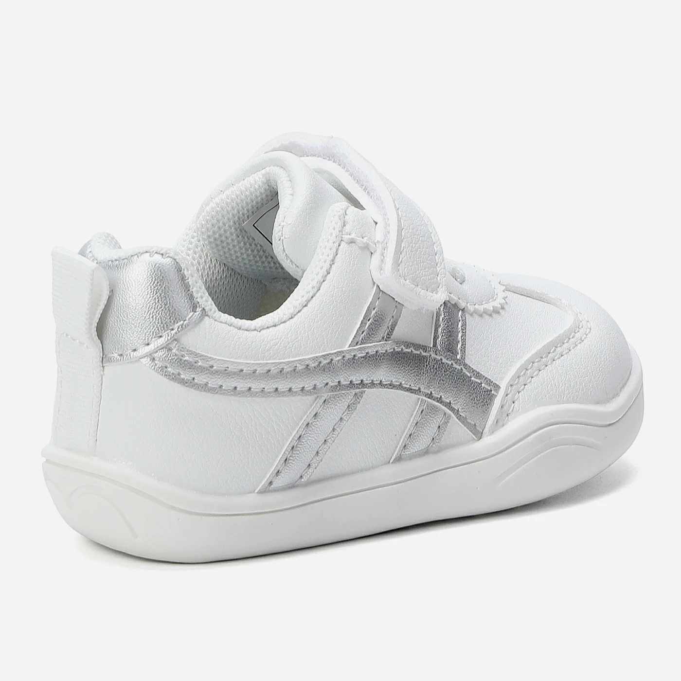 סניקרס/ספורט כסף 21