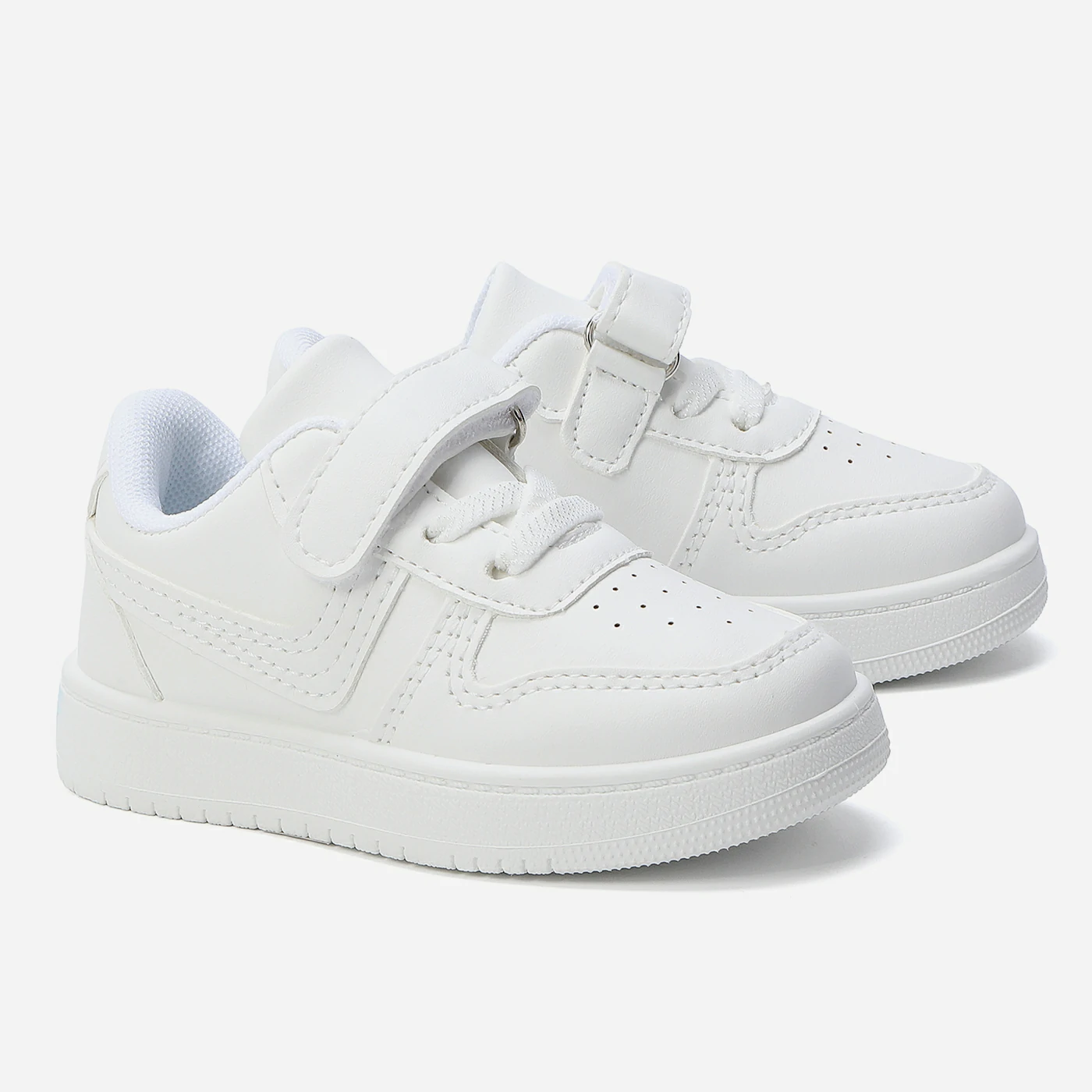 סניקרס/ספורט לבן 22