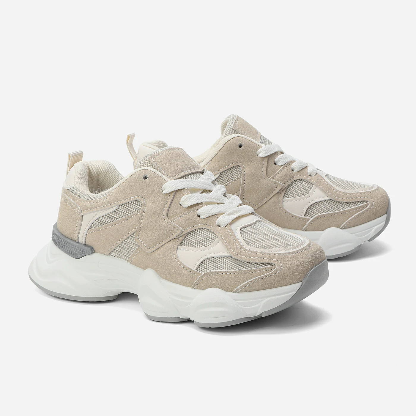 סניקרס/ספורט בז 33