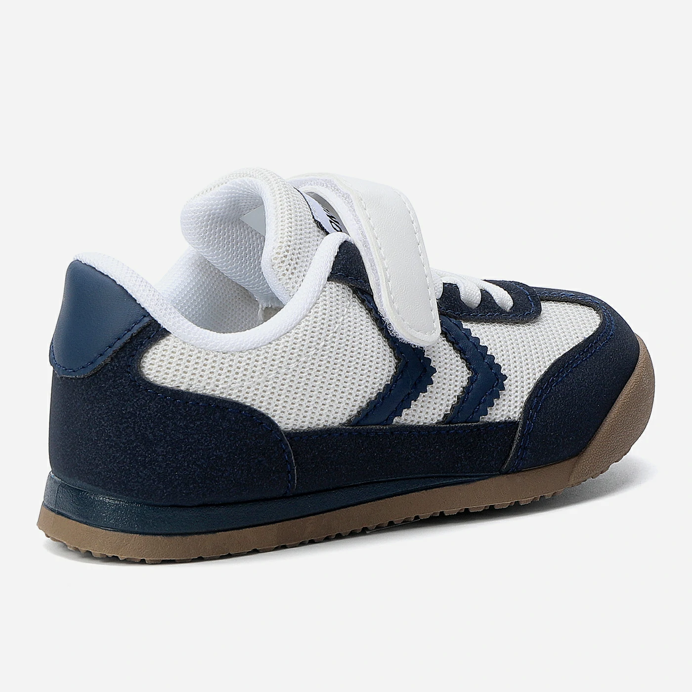 סניקרס/ספורט נייבי 29